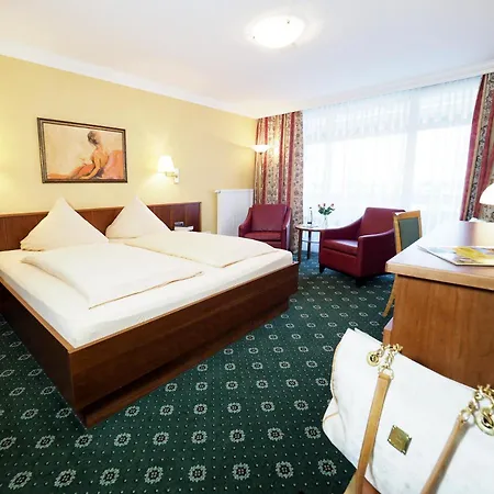 Olympia Hotel